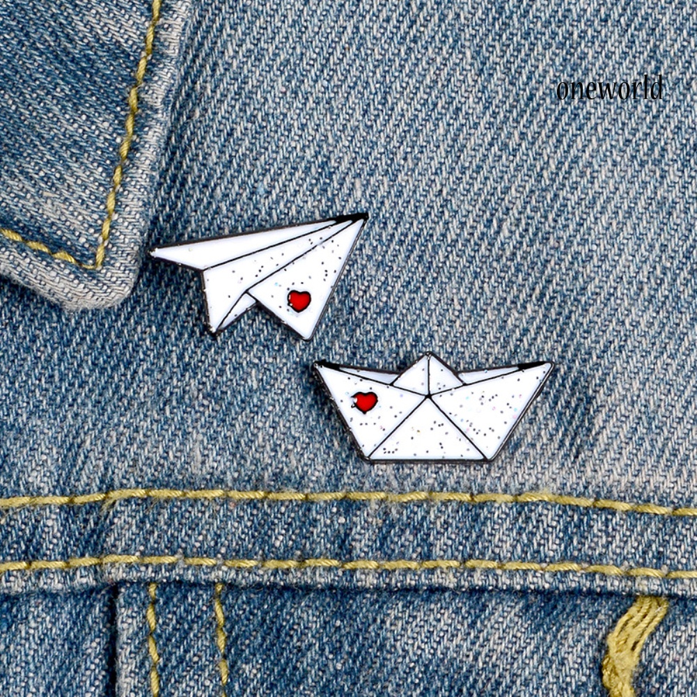 OW@ Unisex Origami Airplane Boat Enamel Brooch Pin Jacket Bag Badge Friend Gift