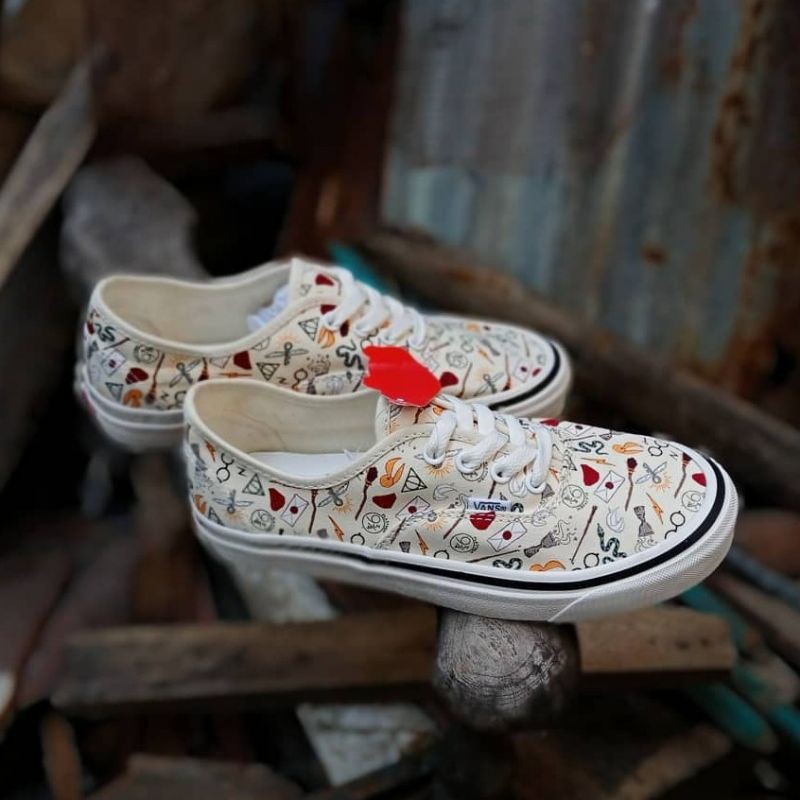 vans authentic anaheim symbol