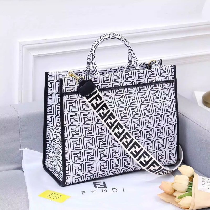 [ READY ] Tote bag wanita Tas Wanita branded Tas Selempang wanita Tas wanita Kekinian Tas Wanita Import tas wanita terbaru tas jinjing wanita hand bag wanita sling bag wanita tas wanita premium tas bahu wanita COD tas wanita  bag