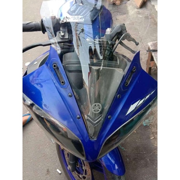Visor R15 V2 standar