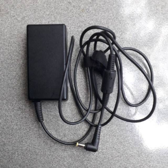 Adaptor Acer Aspire (Bagian Adaptor Saja)