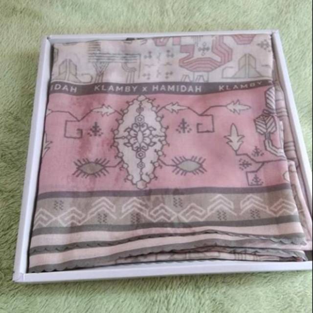 New sumba velvet wearing klamby