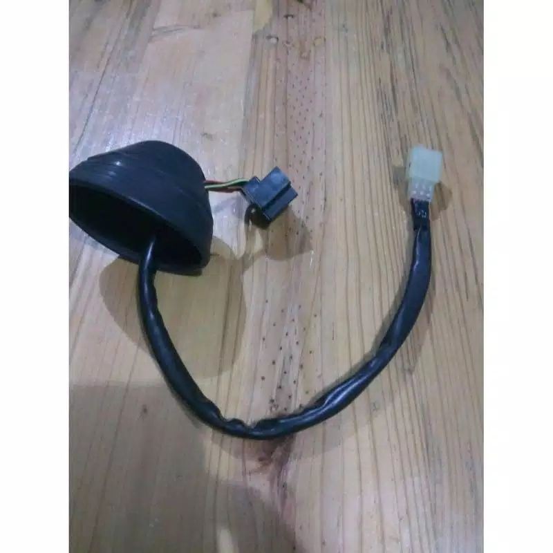 fitting lampu depan Kawasaki ninja KLX tipe soket h4