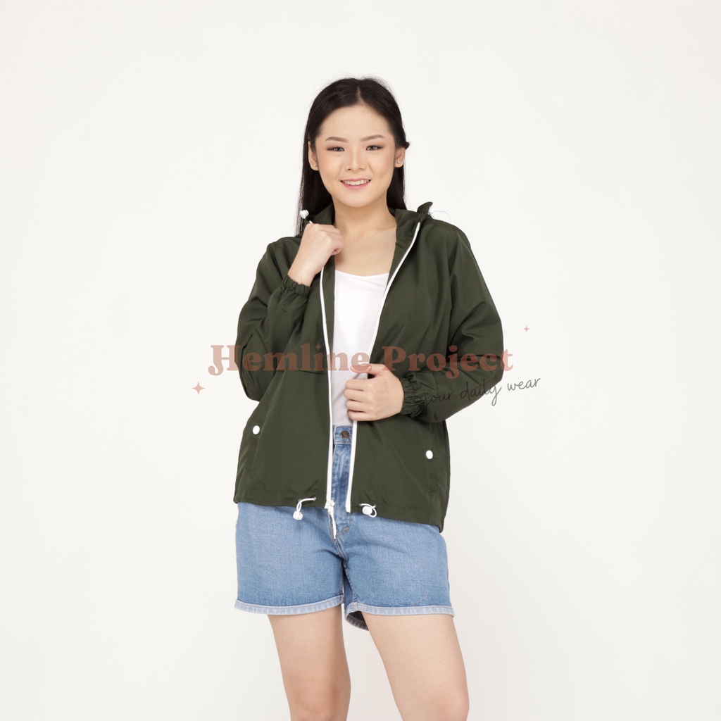 Elmyra Forest Green - Jaket Parasut Hoodie Wanita