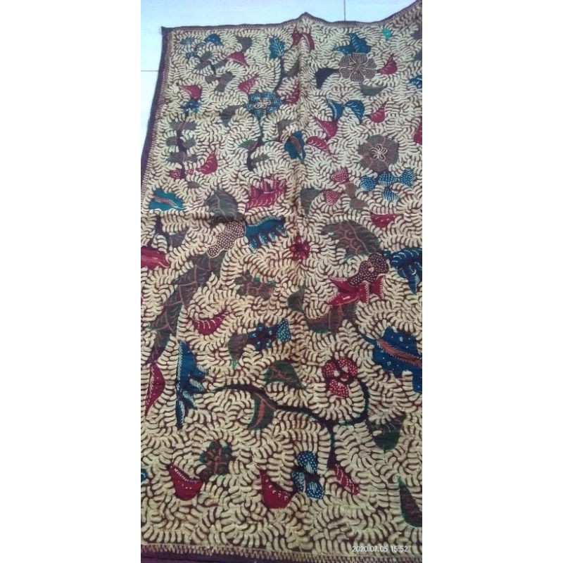 Tapih batik tulis Bengle motif lassem popok