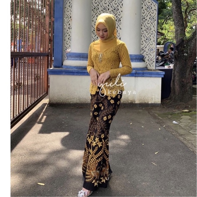 Set Kebaya Semi Italy Dengan Rok Mermaid | kebaya Bali Hijab Muslim