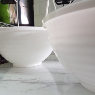 EMS Gebry No 23 Pot Gantung Berlubang Plastik Putih EMS Gebry No 23 Pot Gantung Berlubang Plastik Putih