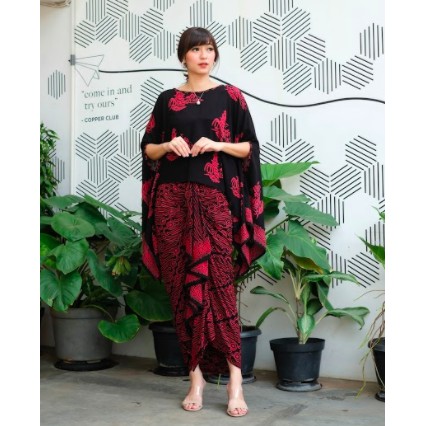 BATIK UNIVERSALKU - Setelan batik rok kebaya modern. Pagoda