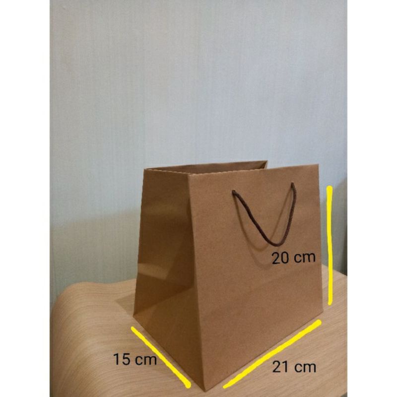 

Paperbag polos Coklat 20x21x15 (R7)