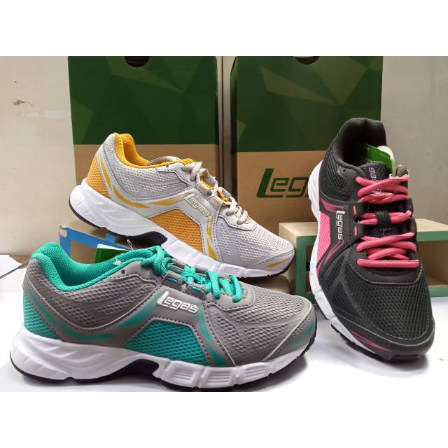 Sepatu running wanita legas original