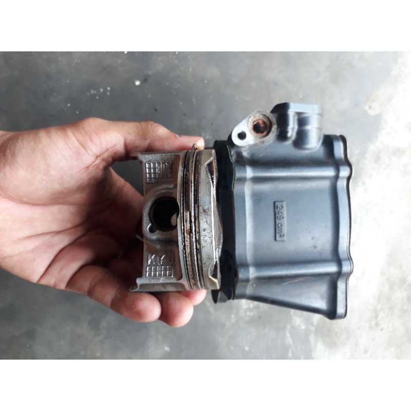 blok block buring piston seker honda cbr250r cbr250 cbr 250r original