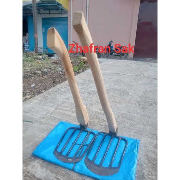 Cangkul Anti Lengket/Cangkul Janda Bolong+Gagang(Doran)