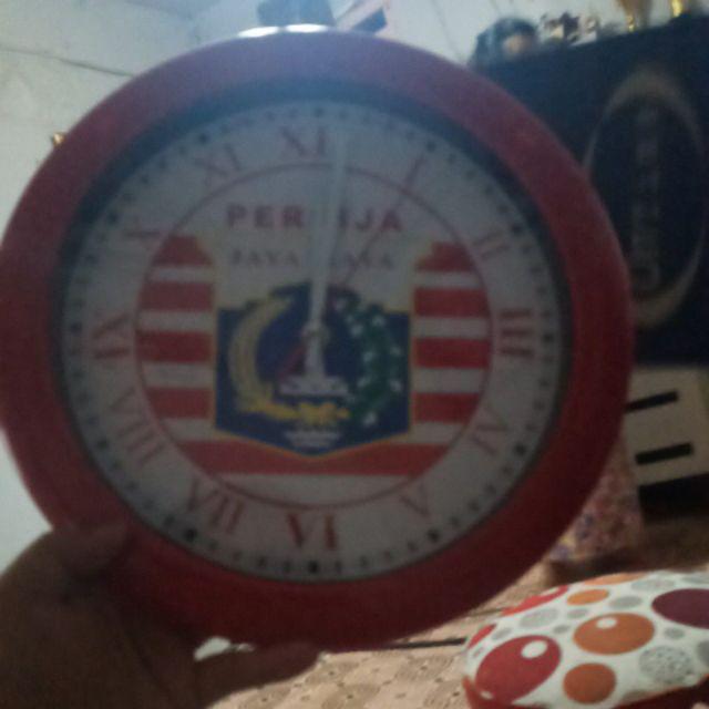 Persija Jam Dinding