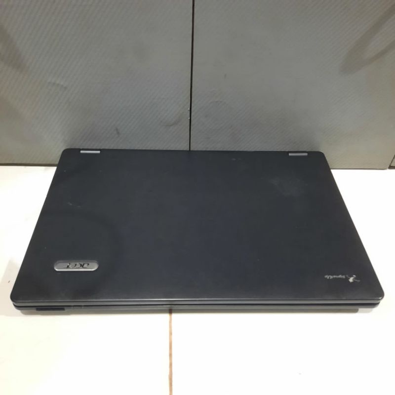 Laptop Acer Ekstensa 5635Z  Ram 2/320Gb intel Pentium Dualcore T4300 Layar 15inch vga Mobile intel 4series family