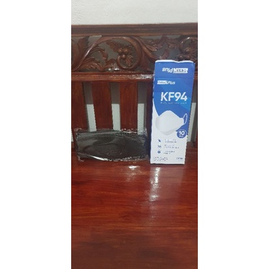 Masker KF94 Seven Plus