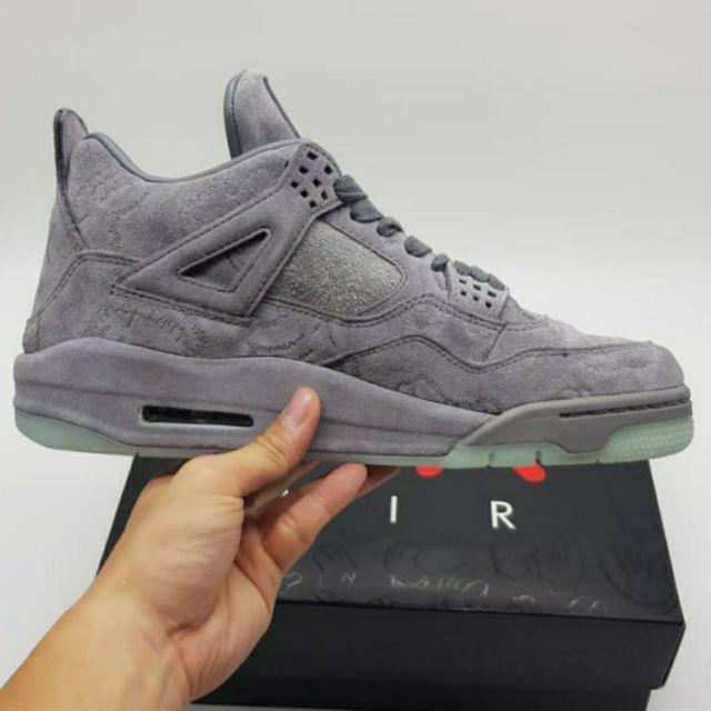 jordan retro kaws