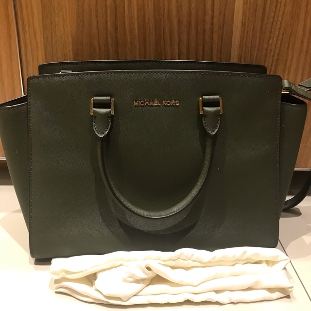 Preloved MK Selma Original  Large Saffiano Leather