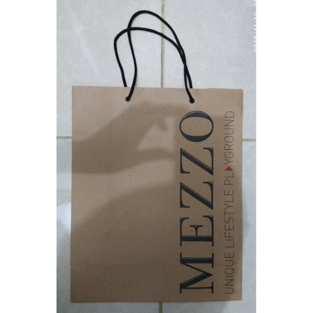 

Paperbag Paper Bag Tas Karton Mezzo