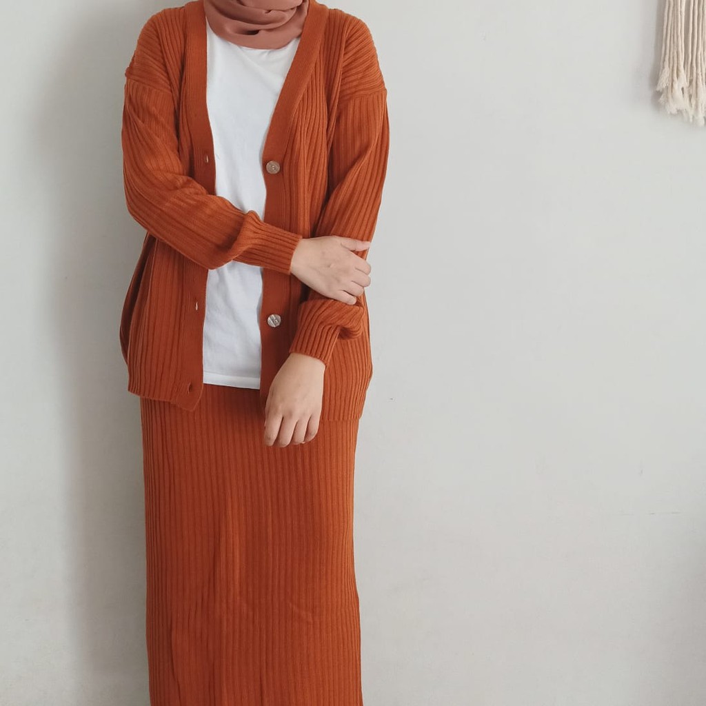 Boxy Cardi Set Rajut Wanita / Set Knit 2in1 Cardigan + Rok / Setelan Rajut / Rajut Premium Wanita