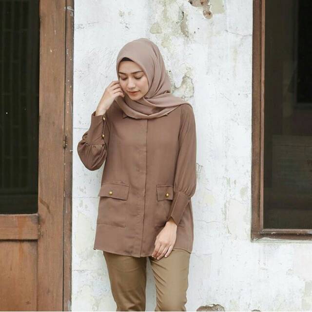 Vivy Blouse by Vanilla Hijab