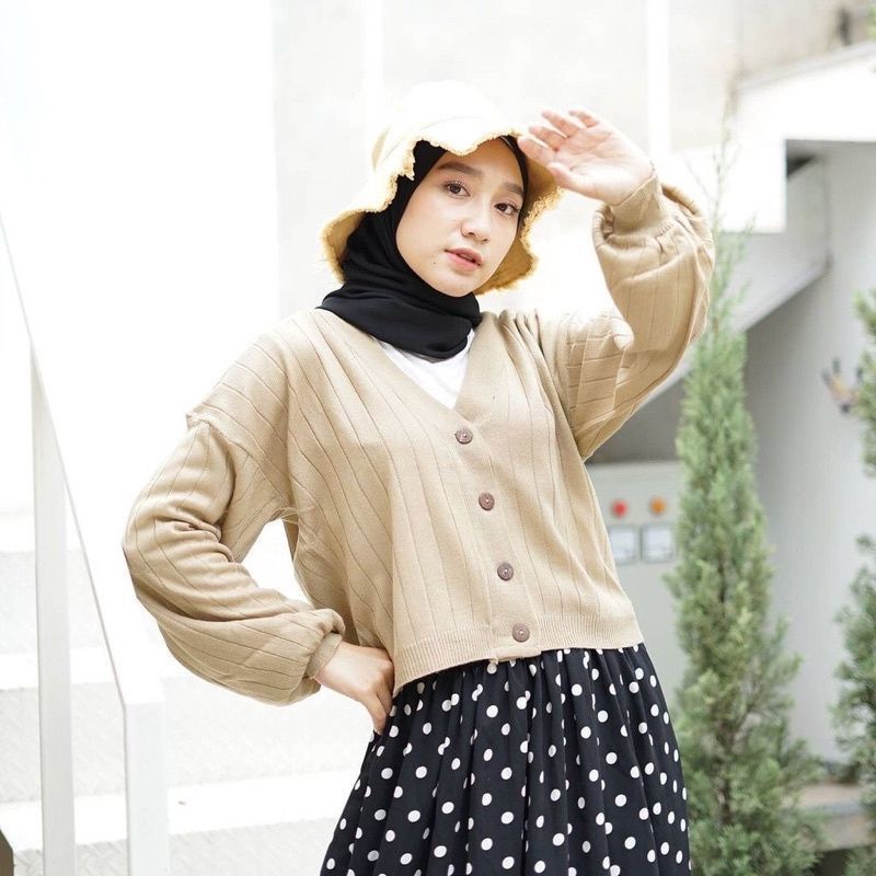 Cardigan Rajut Crop Buble