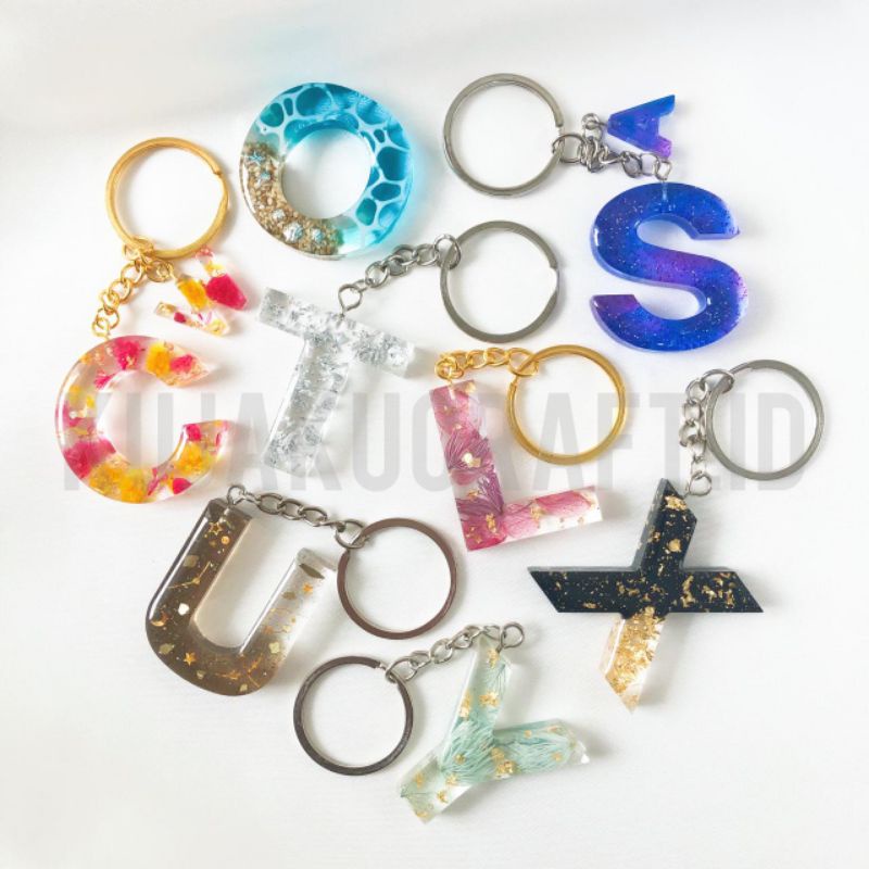 KUJAKU - Gantungan Kunci Nama Custom Resin Initial Nama Alphabet Keychain Huruf