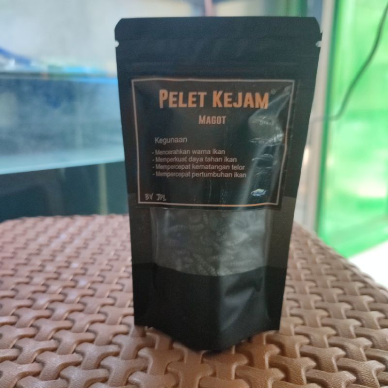 Magot kering Bsf extra spirulina dan pelet blue bosster