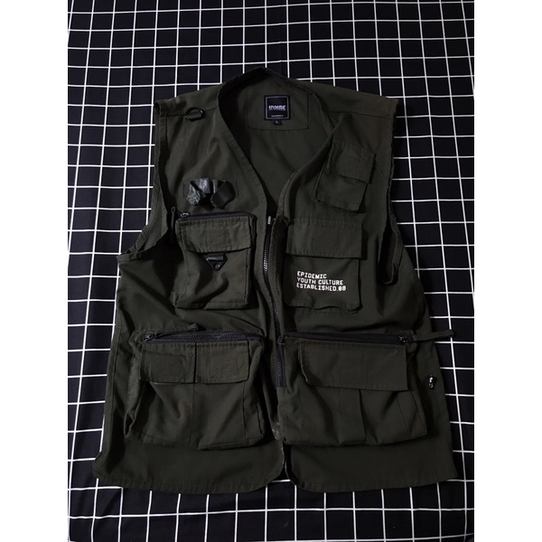 vest second