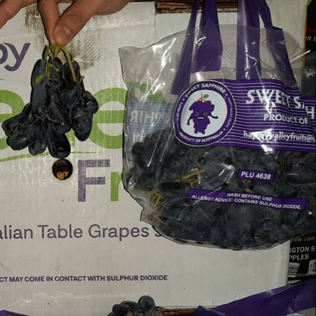 

Anggur sweet saphire