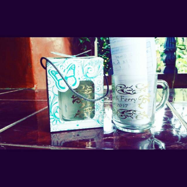 

Souvenirnikahmurah gelasgagang bening + sablon +box @ 4600