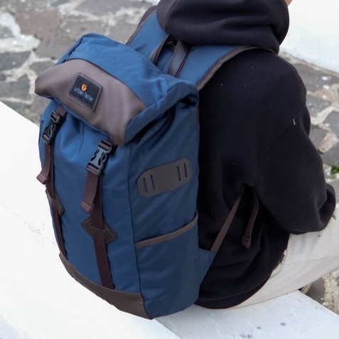 SKY SCRAPPER NAVY |ManNeedMe x URBAN| Tas Ransel Pria Tas Wanita Backpack ORIGINAL