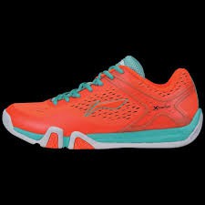 Sepatu Lining Training Shoes AYTM039 Oren