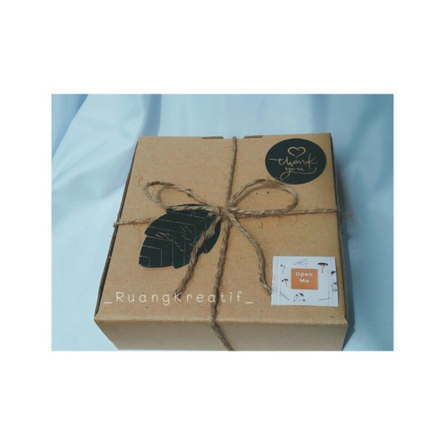 

BOX HAMPERS PAKET LENGKAP I kado I giftbox I hampers I hadiah I buket