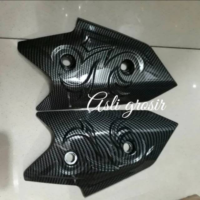 KUPING SPAKBOR DEPAN AEROX 155 CARBON IMPORT