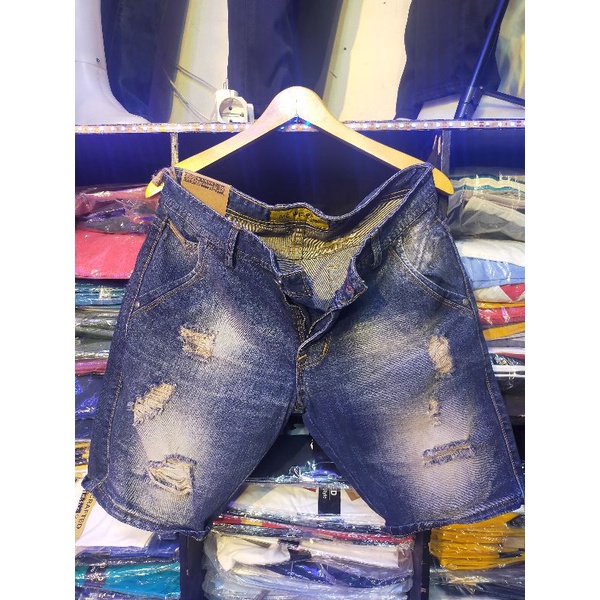 celana pendek Levi's WISCER original