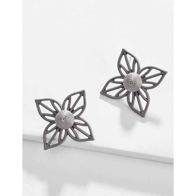 LRC Anting Tusuk Fashion Alloy Hollow Flower Color Tangled Woven Spray Ear Studs F7422X