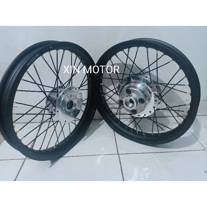 velg Rossi r17 215 - 250 motor tiger - tiger revo GL pro CB 150 - Megapro primus Vixion Old Vixion N