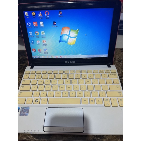 Notebook Samsung Pink th 2012