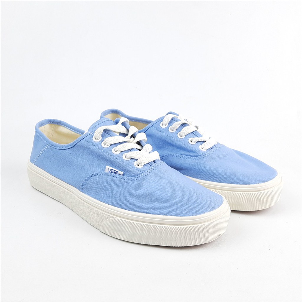 Sepatu Sneakers Vans Autentic Unisex 35-44