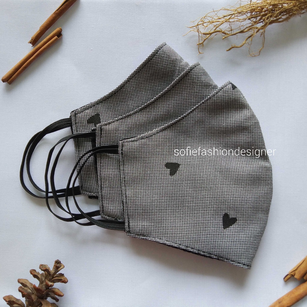 Masker Kain Duckbill 2 Lapis Hijab & Non Hijab Abu by Sofie Fashion Designer