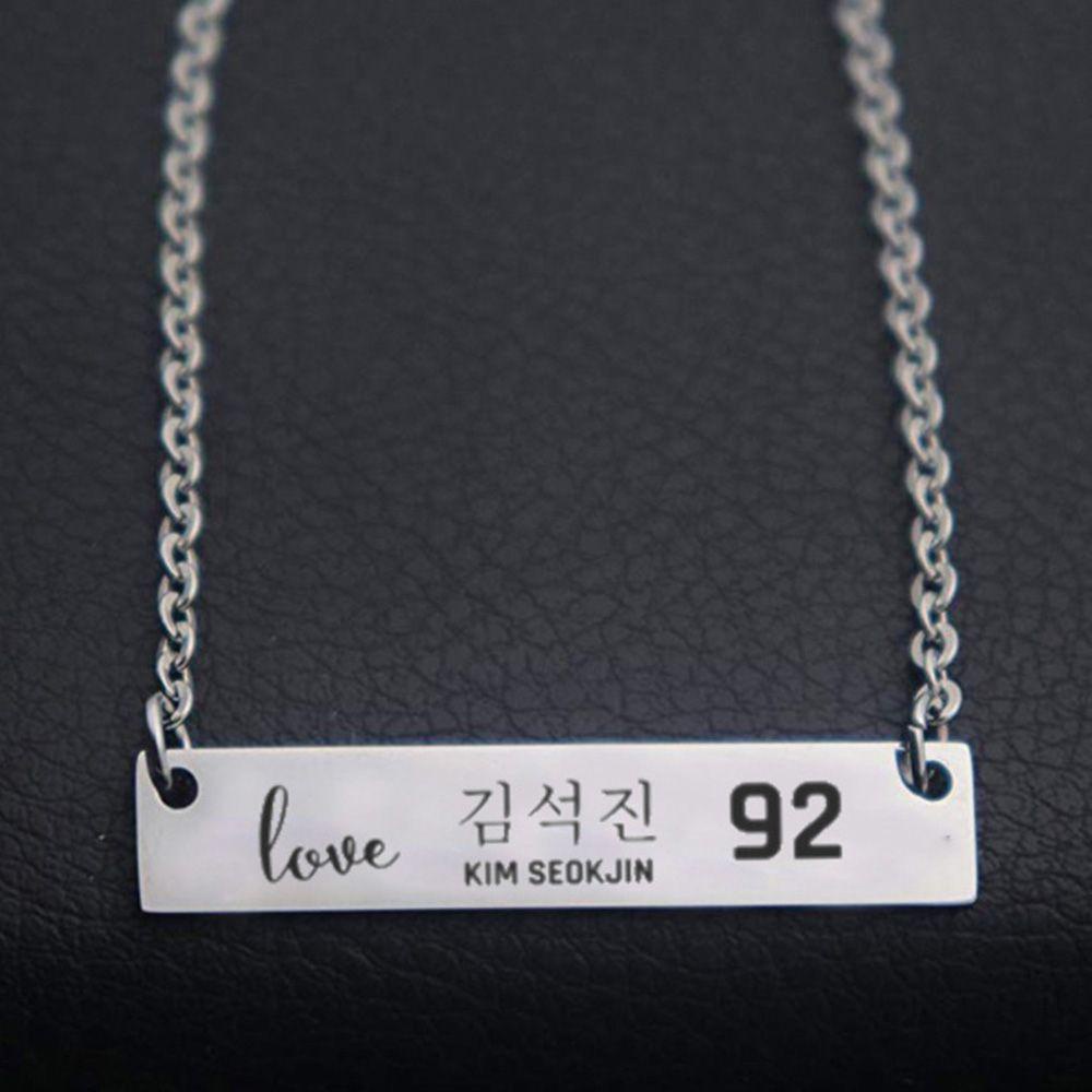 Lily BTS ARMY Kalung Hadiah Perhiasan Perhiasan Persegi Panjang Charms Tulisan Inggris