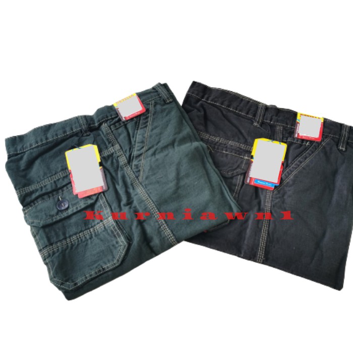 Celana Pendek Pria Cargo Dibawah Lutut Big Size / Jumbo 27-44