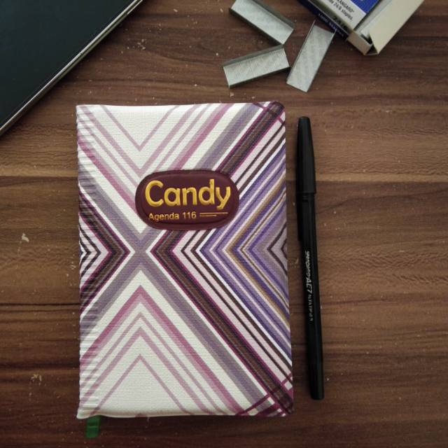 

Note Book Buku Tulis Buku Catatan Buku Murah Agenda CANDY 116 Ungu