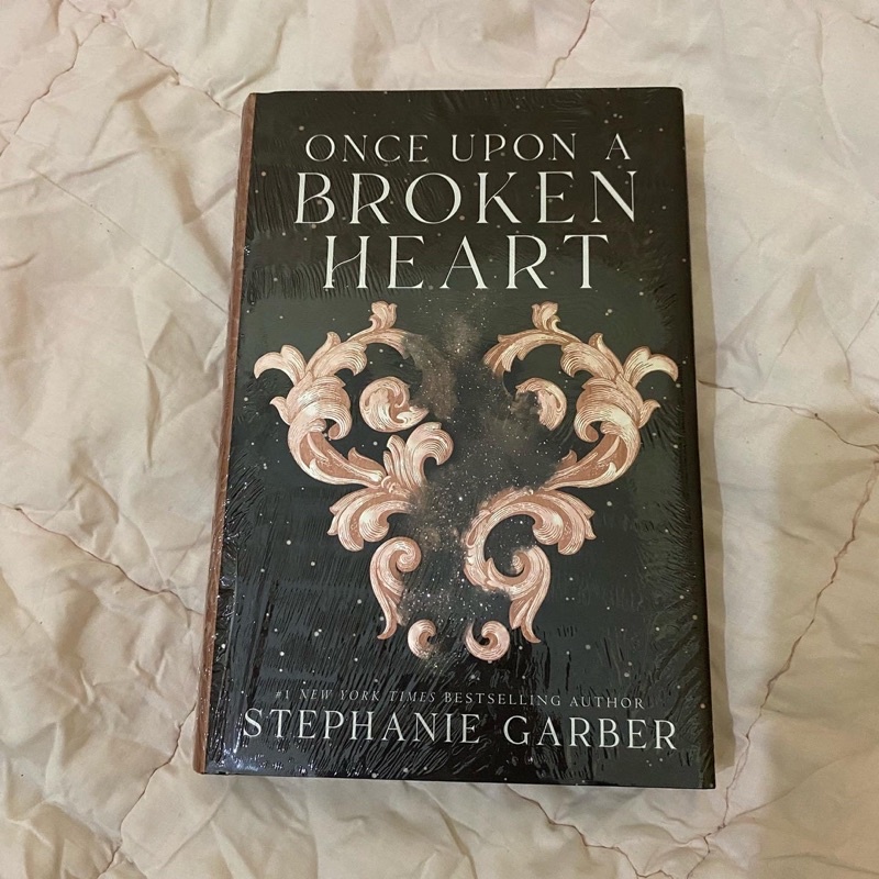 Once Upon a Broken Heart HC US