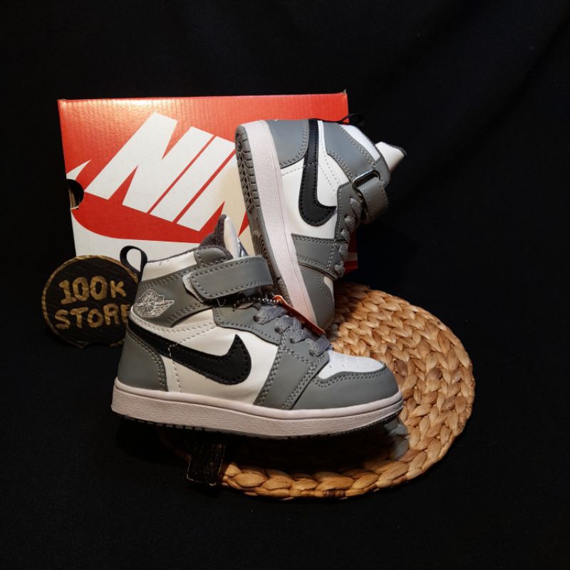 sepatu sneaker anak laki laki dan perempuan Nike jordn size 19-35 jaminan real pict