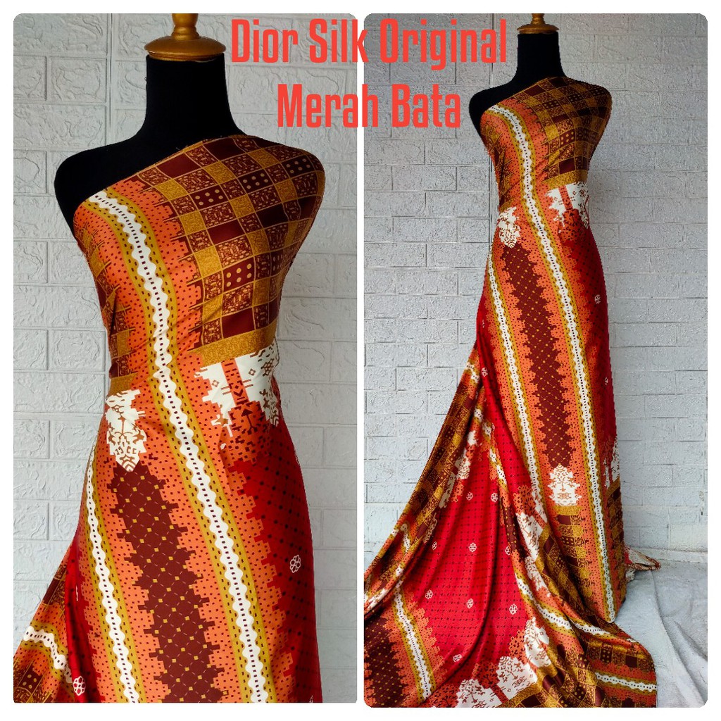 Kain Diorsilk Maxmara Motif HL Merah Bata harga per 0.5m