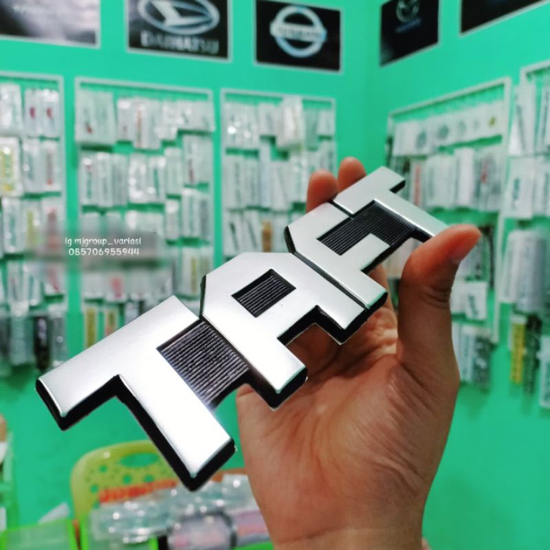 Emblem logo daihatsu TAFT ukuran original bagasi