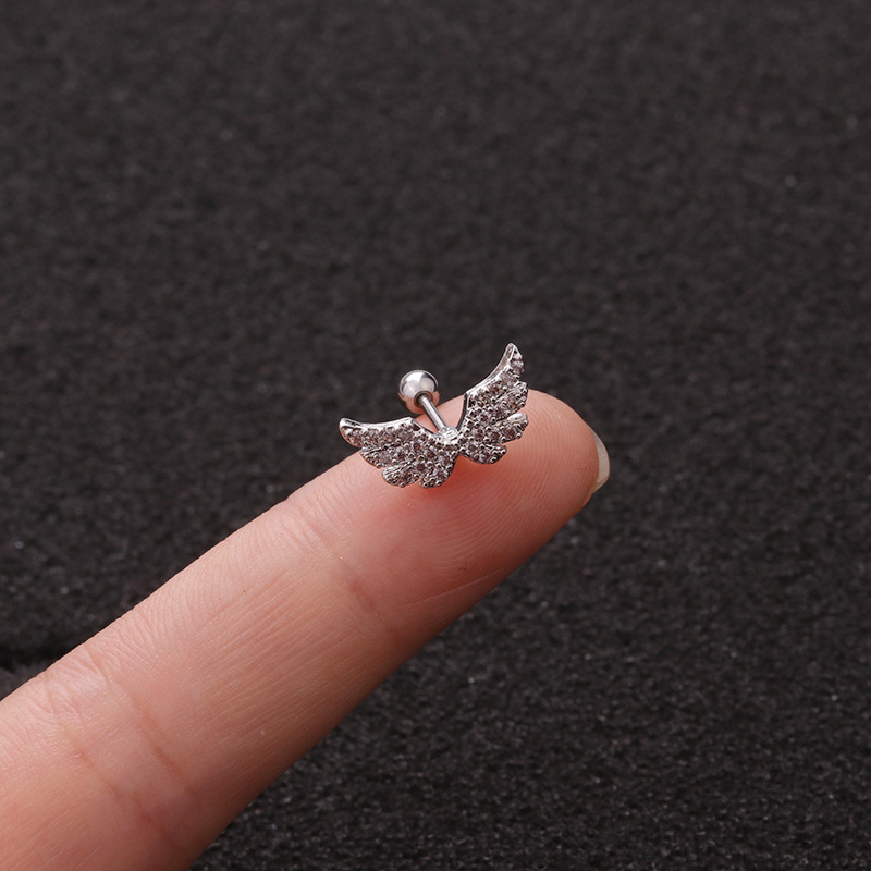 1pc Anting Bentuk Sayap Bahan Metal Warna Emas Silver Gaya Korea Untuk Hadiah Pernikahan