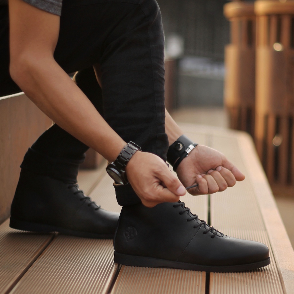 STREAM BLACK (KULIT ASLI) |ManNeedMe x Reyl| Sepatu Boots Pria Formal ORIGINAL