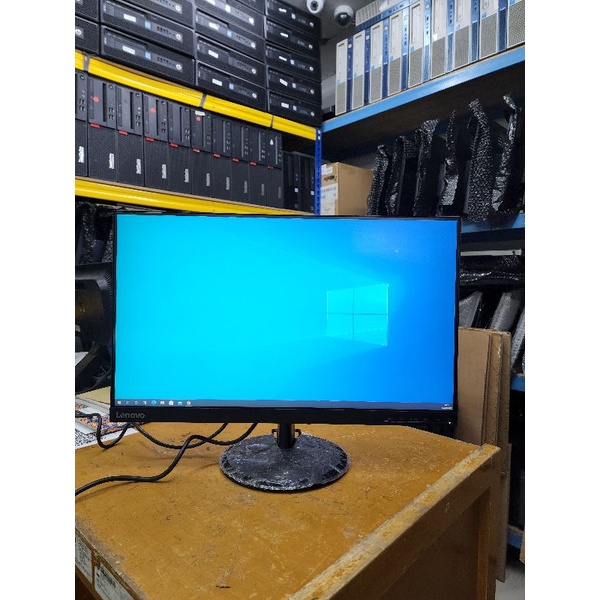 MONITOR LED DELL 22 INCH WIDE RESOLUSI FULL HD 1920X1080 KAKI NAIK TURUN BISA DI PUTAR